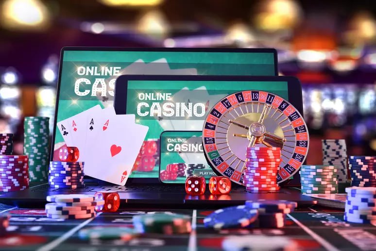 22ph bonus offer displayed on a Philippine player's mobile phone screen